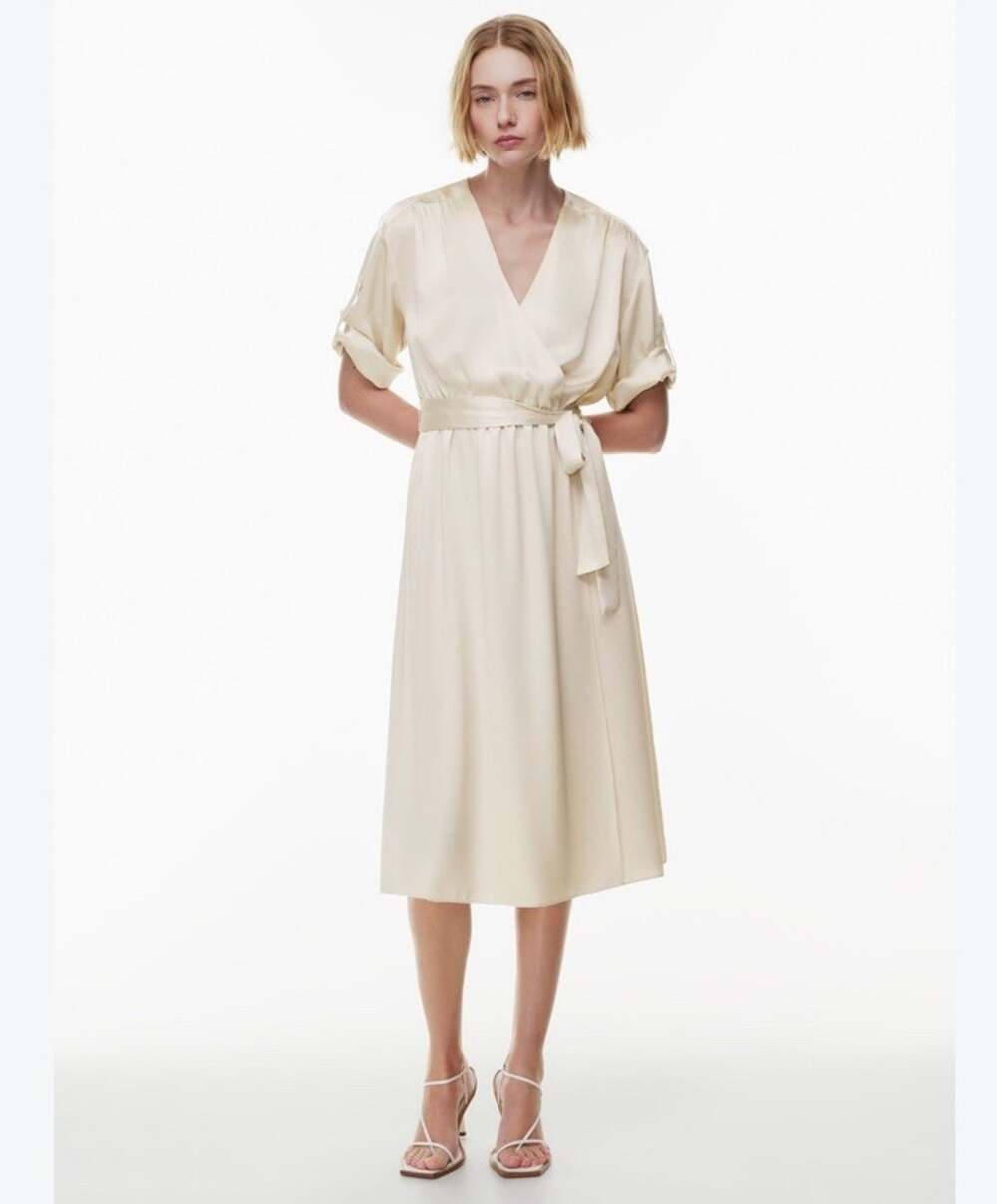 Babaton Aritzia Armoire V-Neck Satin Midi Wrap Dress Size 2XS Champagne NEW $148